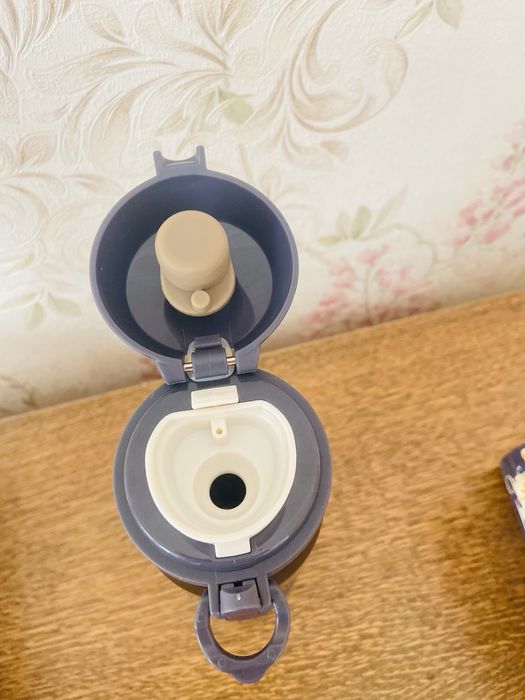 Посуда-плита и Термокружки новые