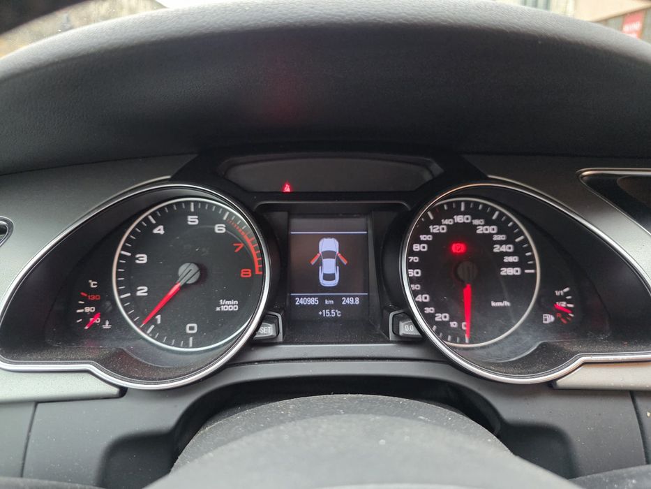 Vand urgent Audi A5 Coupe S-line