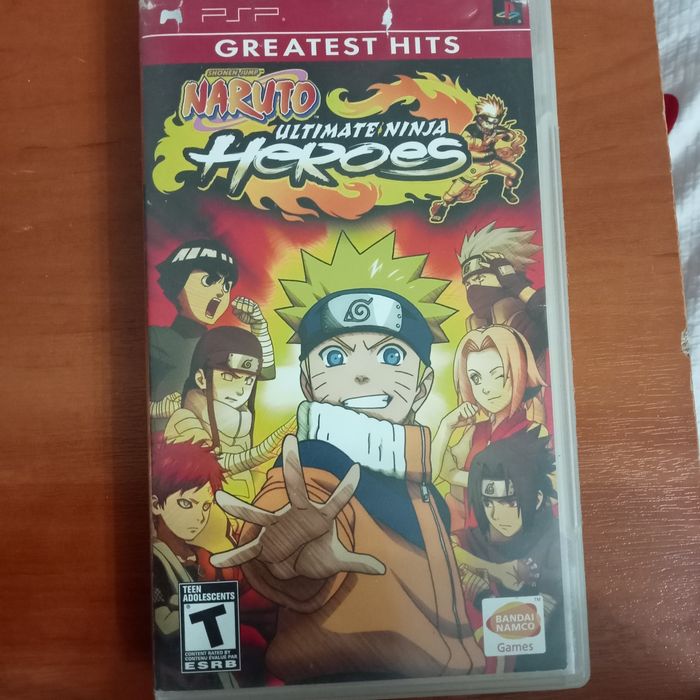UMD-диск с игрой Naruto: Ultimate Ninja Heroes для PSP