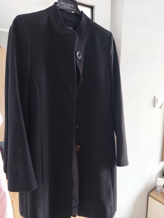 Палто на марката Andrews