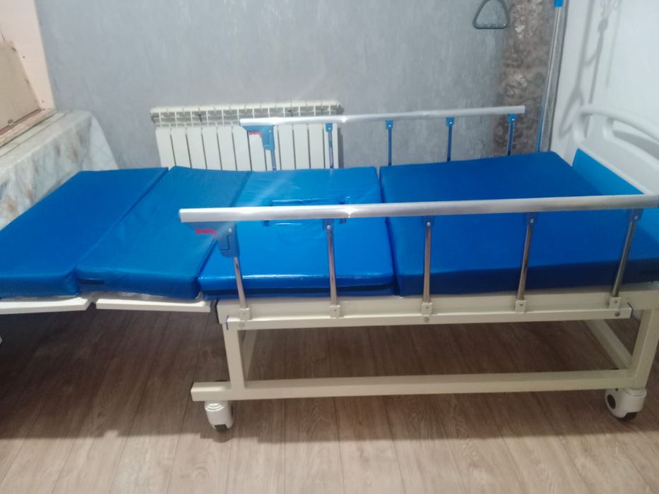 Медицинский кровать