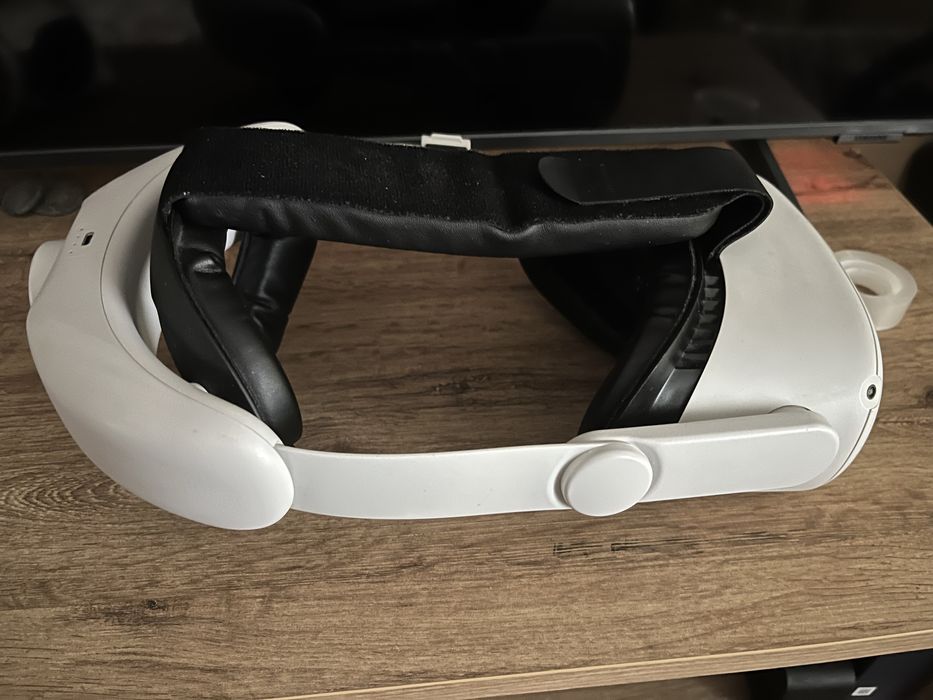 Meta (Oculus) Quest 2 + KIWI Elite Strap