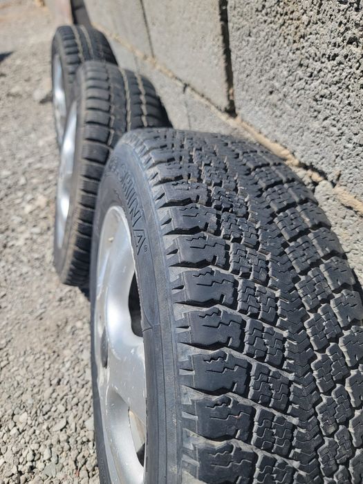 Продаётся колесо зимние
