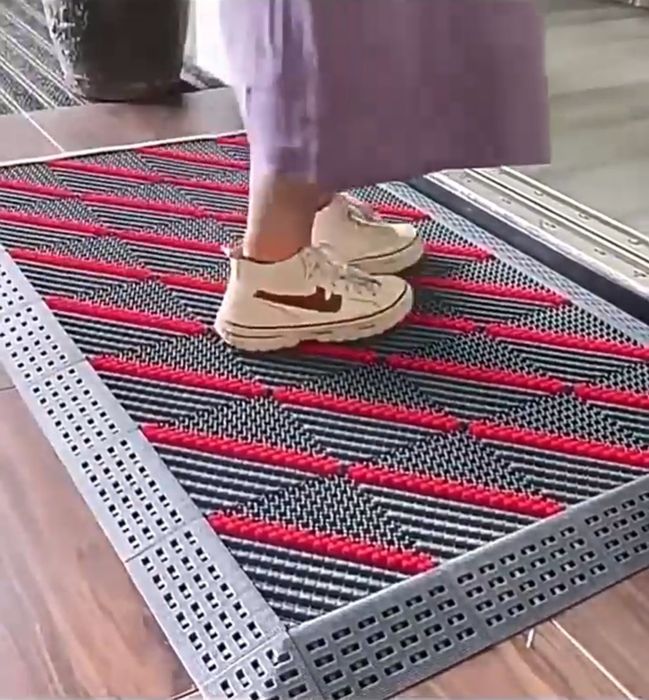 Коврик для пола.