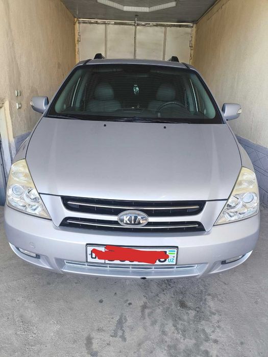 Mikroavtobus Kia Carnival miniven taksi toqqa