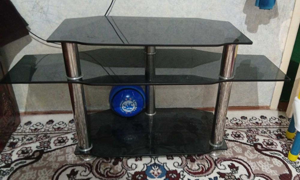 Mehmonhona mebili va yotoqxonaga ham quysa bulad