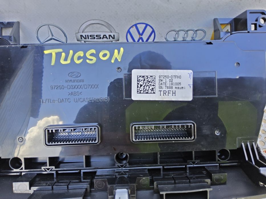 Climatronic Hyundai Tucson 2015-2020 panou comenzi clima AC cu încălzire scaune cod 97250d7fh0