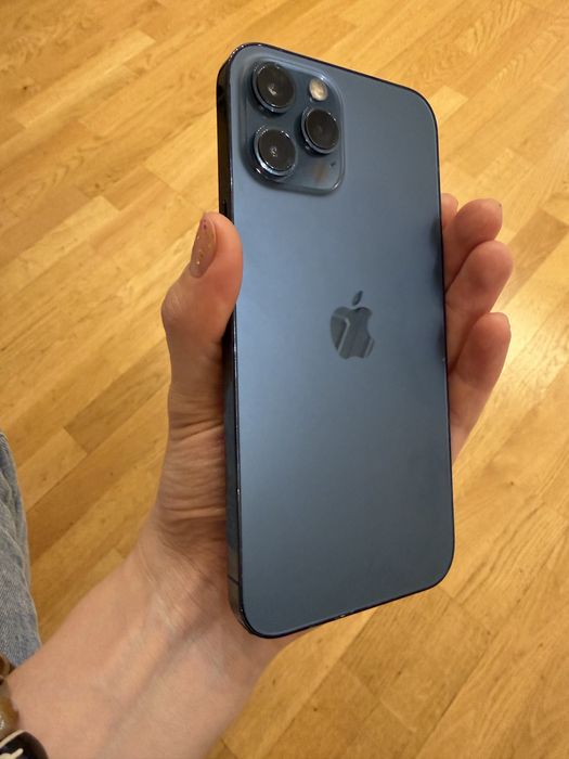 Продам Iphone 12 pro max 128Gb