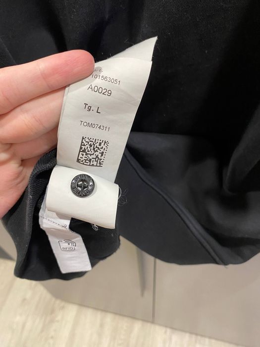 свитшот stone island оригинал