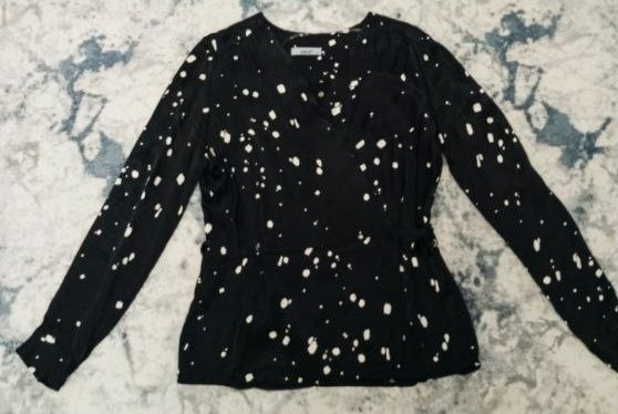 Разбираю гардероб.кофточки,пиджак.вещи фирменные.Размер48_50