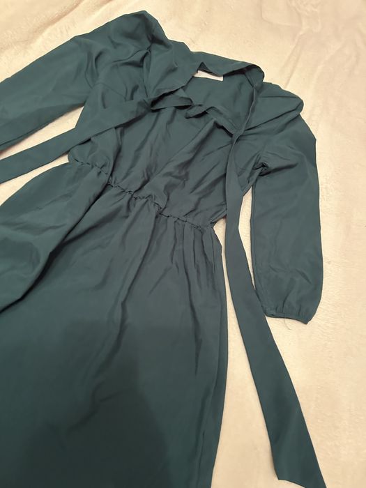 Зелена рокля нова