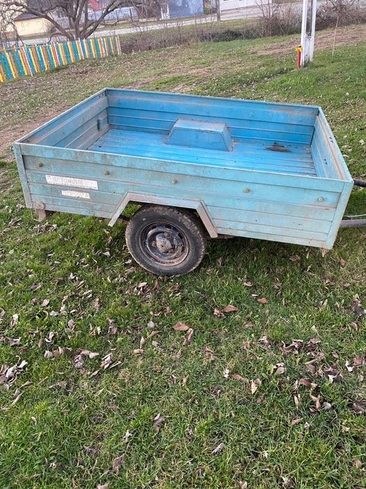 Vând remorcă 750kg
