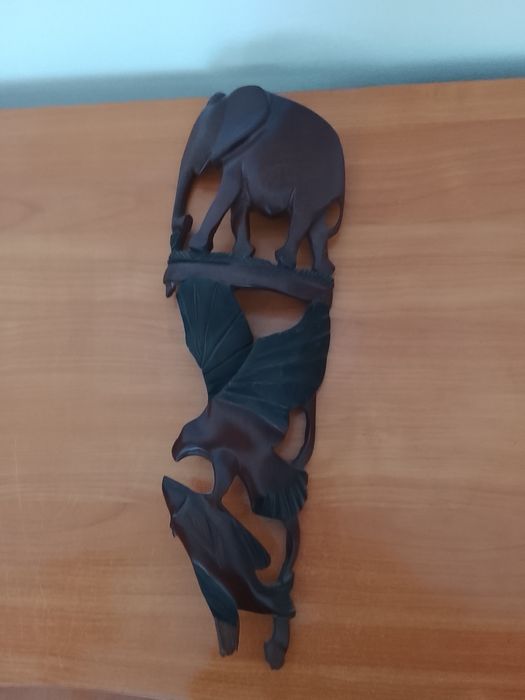 Декорация за стена от дърво