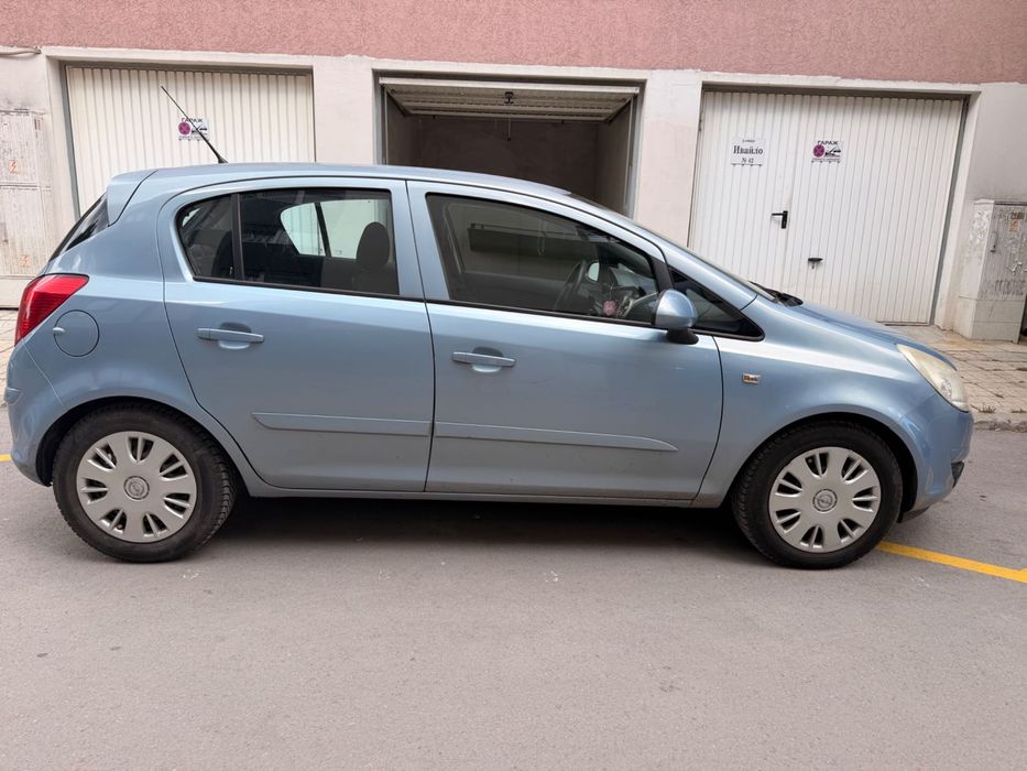 Opel Corsa 1.2 полуавтомат