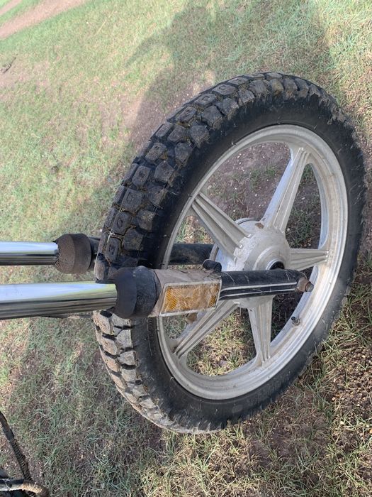 Продам мотоцикл yaqi 200