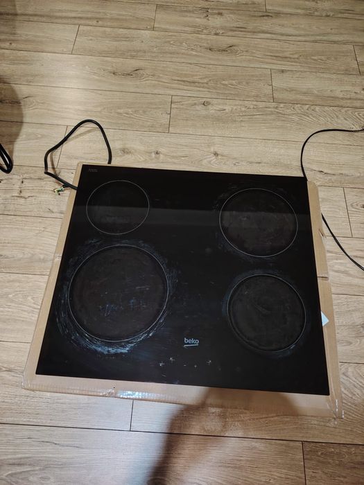 Plită electrică + Hotă telescopică, BOSH