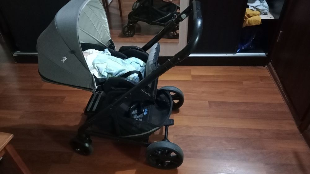 Коляска Joie  сатылады. Продается.