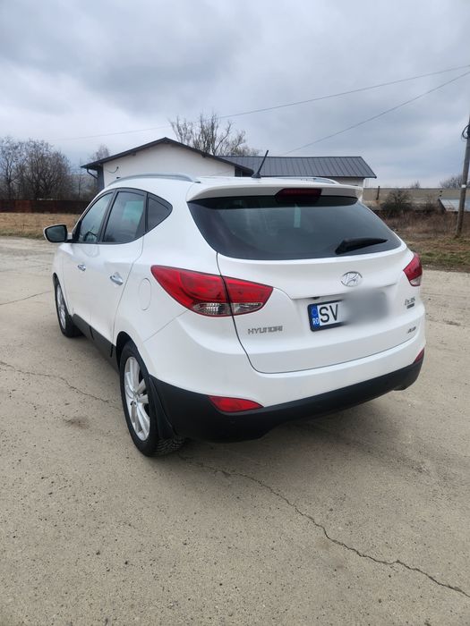 Hyundai ix35 4x4 2.0 crdi 2012 fiscal, cutia da șuturi la rece , funcțională