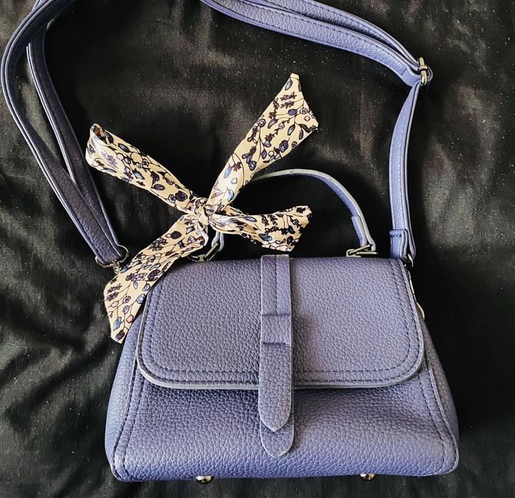 Милая мини сумочка, с бантиком)