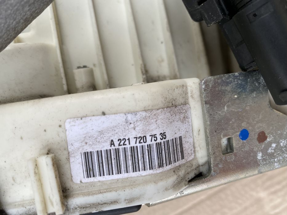 Broasca / Incuietoare soft close Mercedes S W221 : Stanga / Dreapta