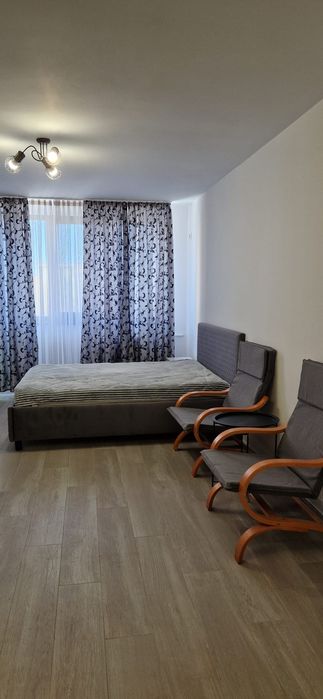 Proprietar inchiriez Garsoniera  Calea Bucuresti