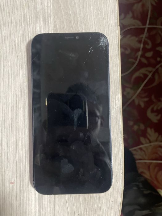 Iphone 12 на запчасти