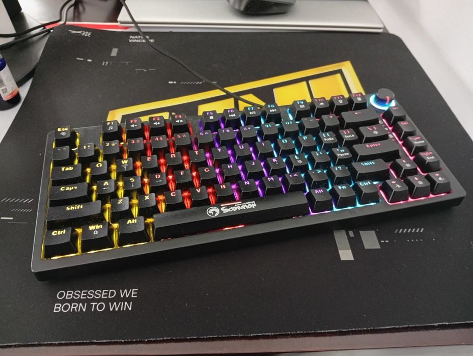Tastatura Gaming Mecanica Marvo KG904 Red Switch