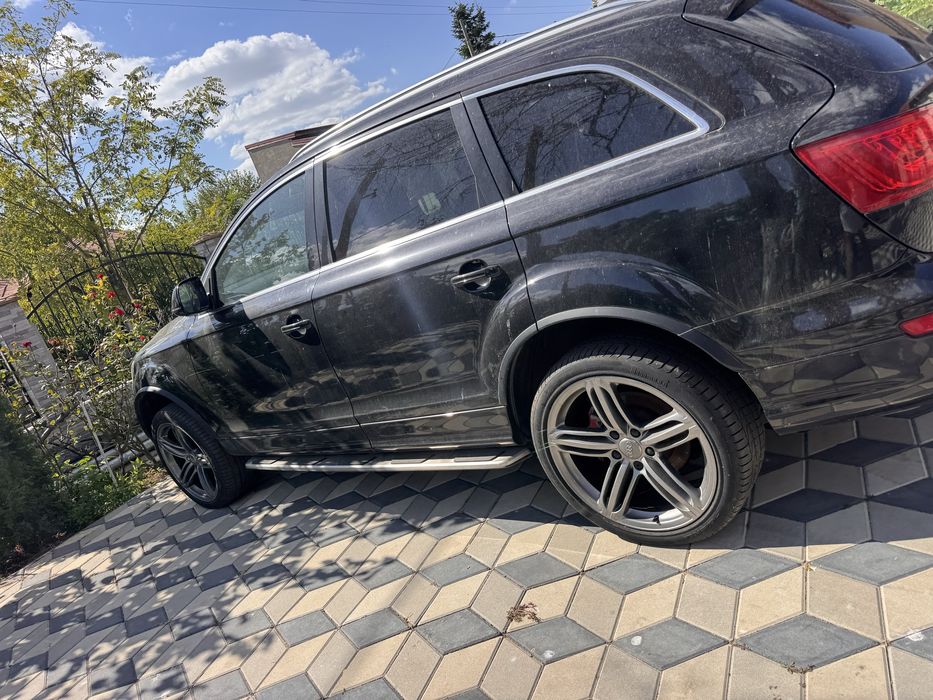 Audi Q7 2012 volan dreapta