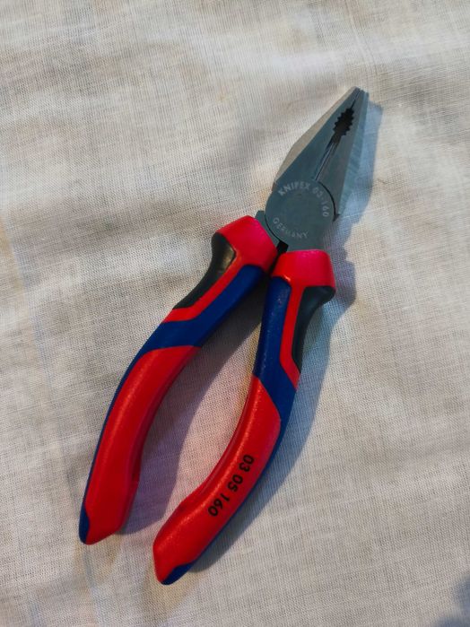 Cleste combinat/patent Knipex cromat cu maner multicomponent 160 mm