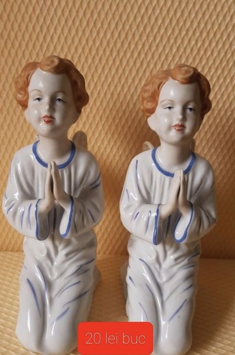 Vand bibelouri de colectie