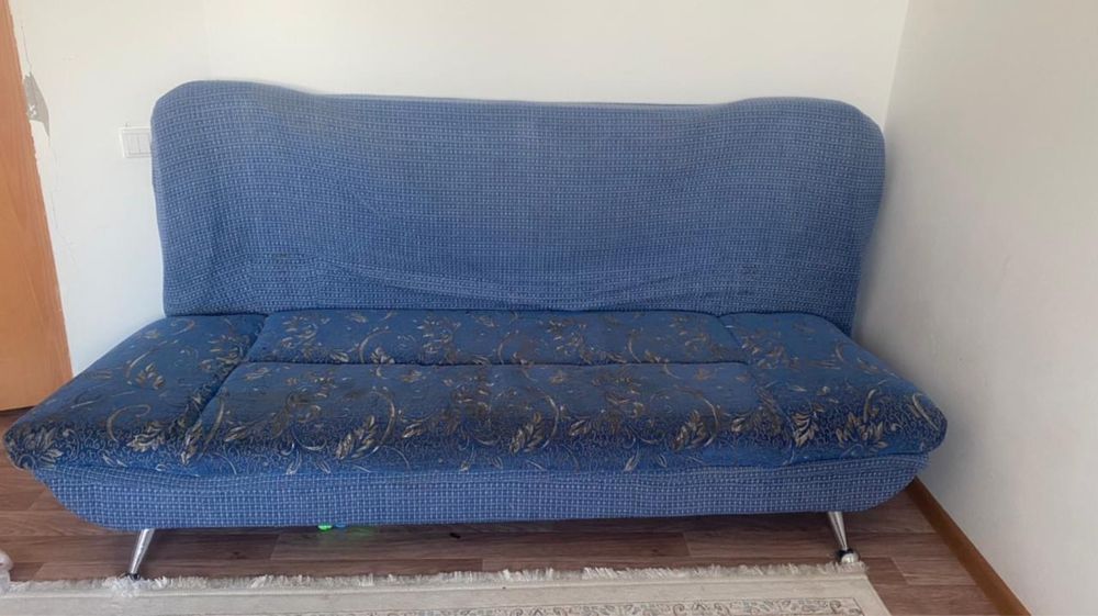 Б/у диван отдам даром, самовывоз