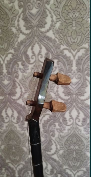 Добмра музыкальный инструмент  ка