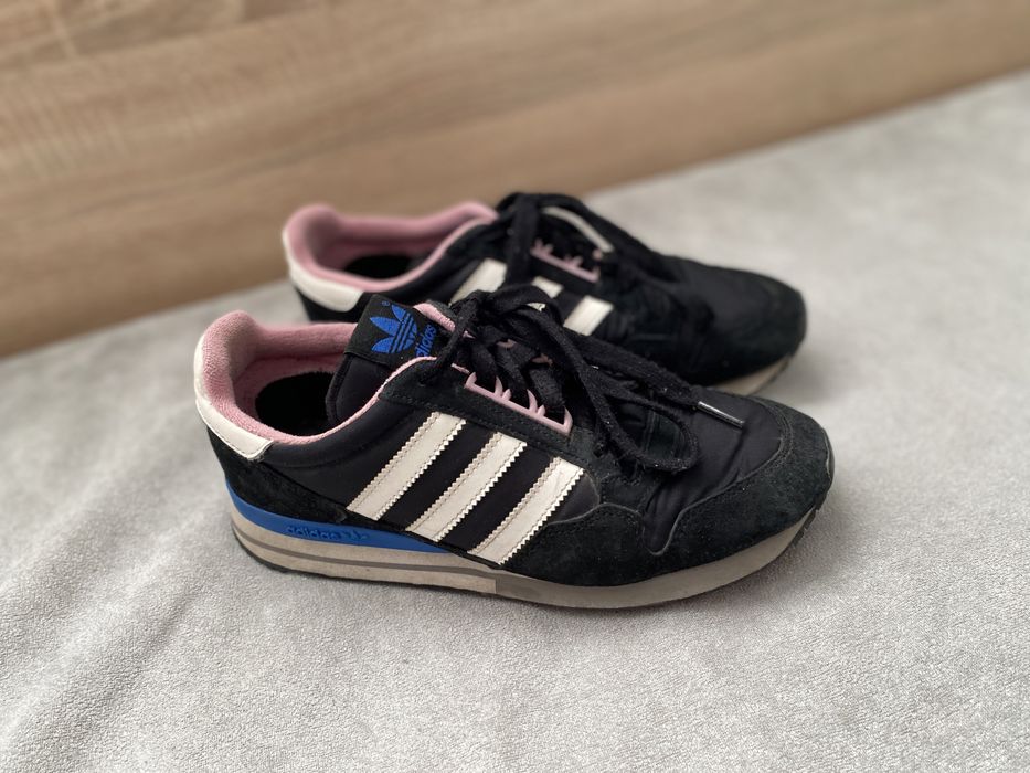 Оригинални дамски обувки АДИДАС