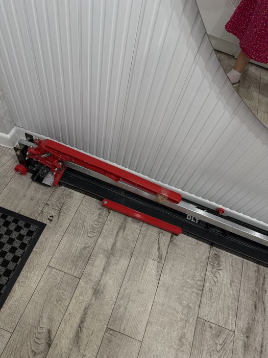 Продам Плиткорез