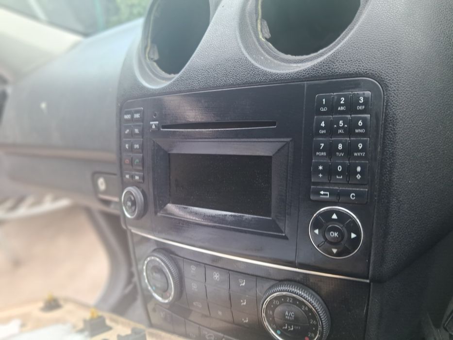 Navigatie mica,mare ntg 2.5 mercedes ml w164