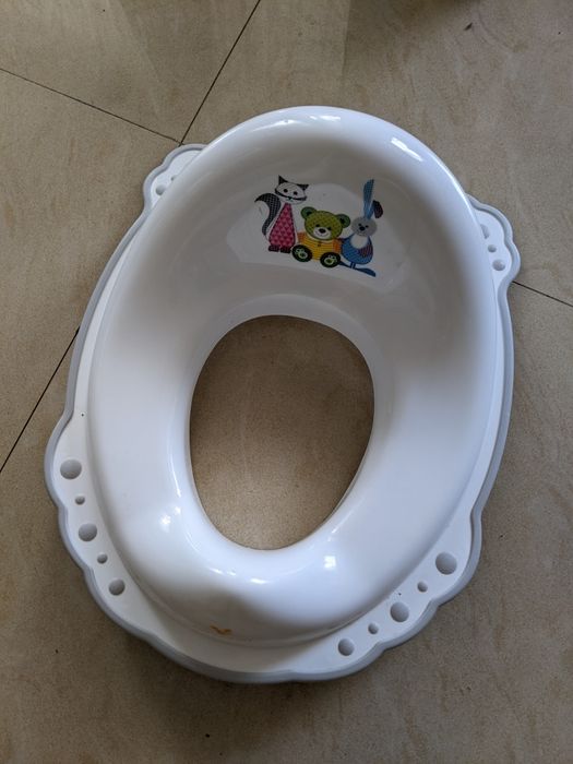 Мобилна ваничка за къпане на бебе.