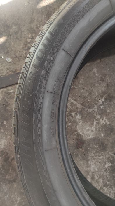 BRIDGESTONE 235/55  R 20
