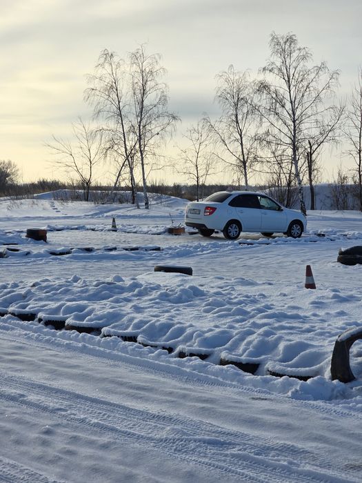 Автошкола Алан, автоинструктор