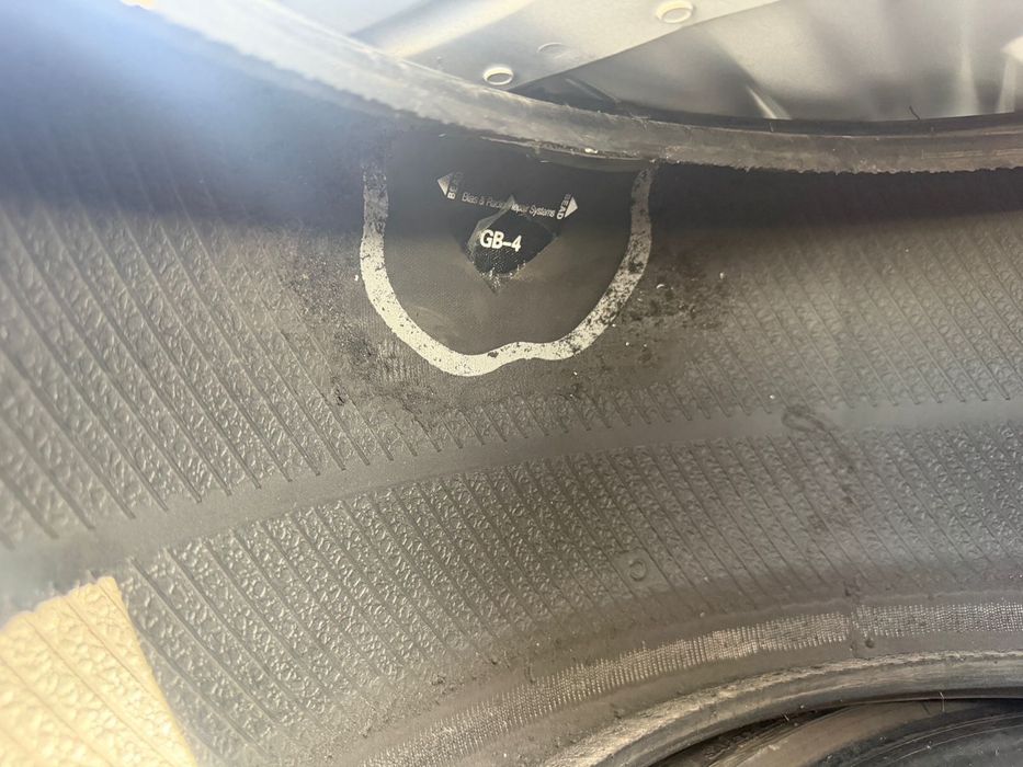 Пара шин марки kumho