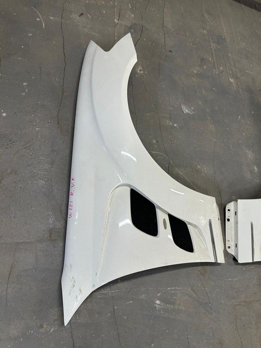 Крылья Mercedes benz w221