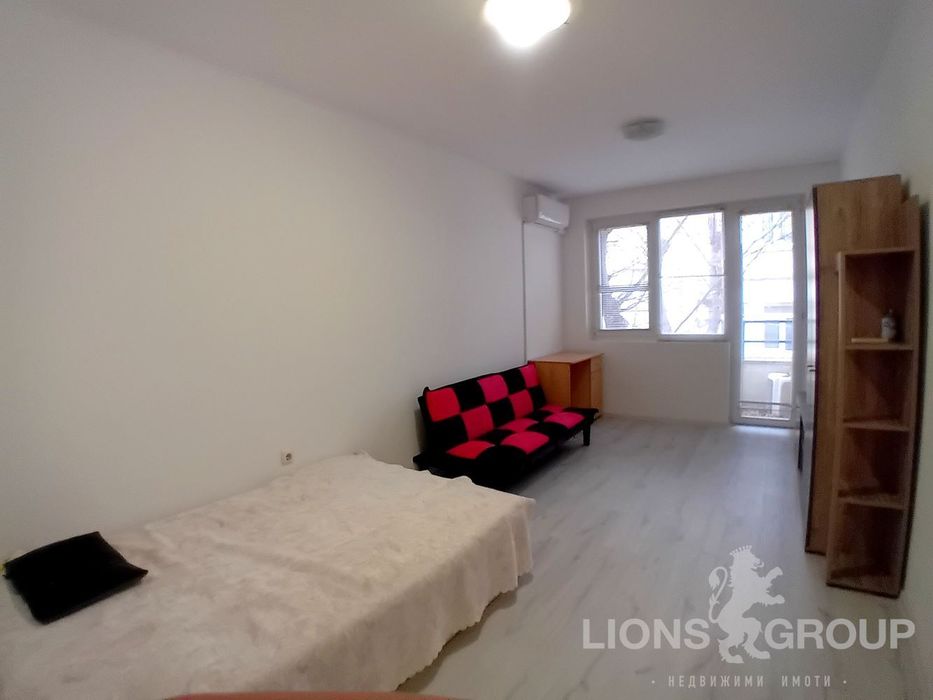 Продава се Едностаен апартамент в Варна, Спортна зала - 40 кв.м за 2250 €/кв.м - Снимка #1