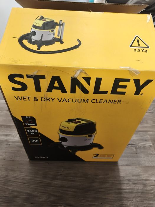 Aspirator Stanley SXVC20XTE 1400W 20L – umed/uscat – aproape nou
