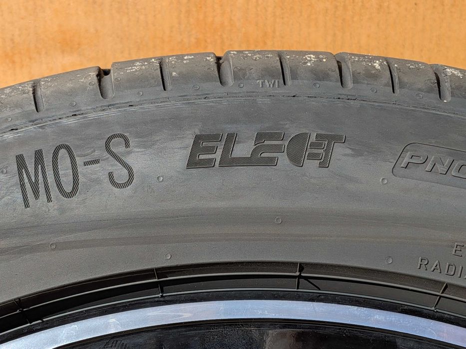 20 цола, комплект ДЖАНТИ с летни гуми за Mercedes EQS W 297