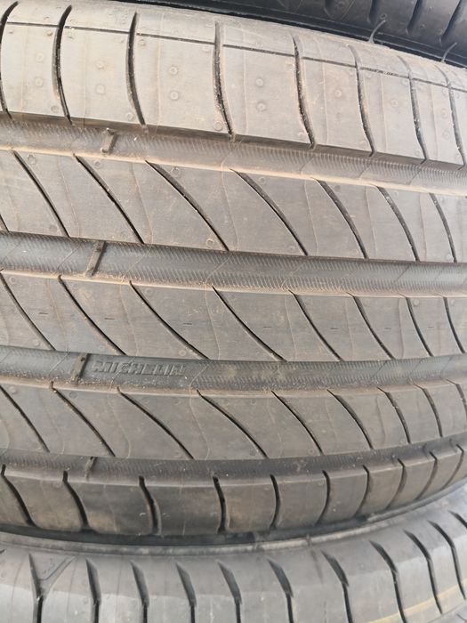 205 45 17 цола гуми нови Michelin 4 броя