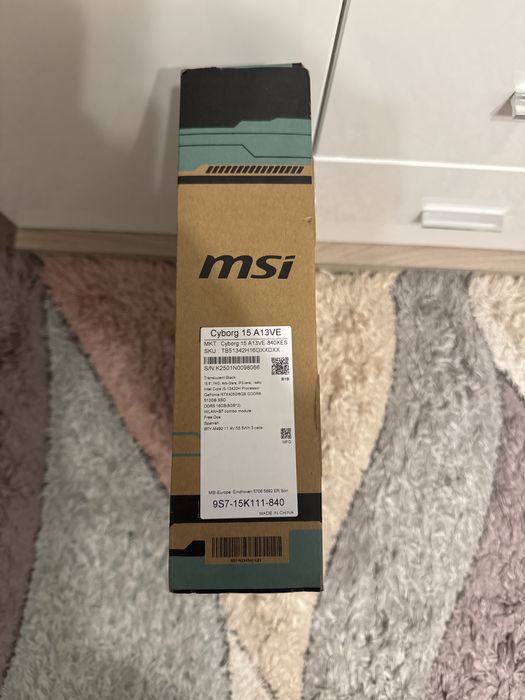 Laptop Gaming Msi Cyborg 15 A13VE