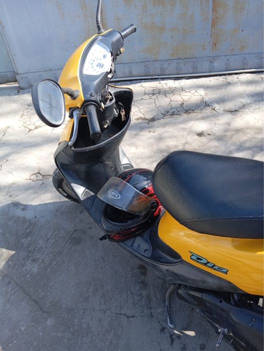 Продам мопед Honda Dio