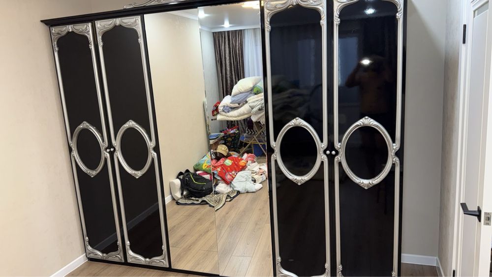 Спальный шкаф италия