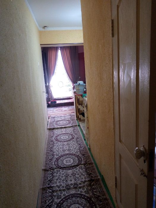 Srochna 2 honali dom sotiladi