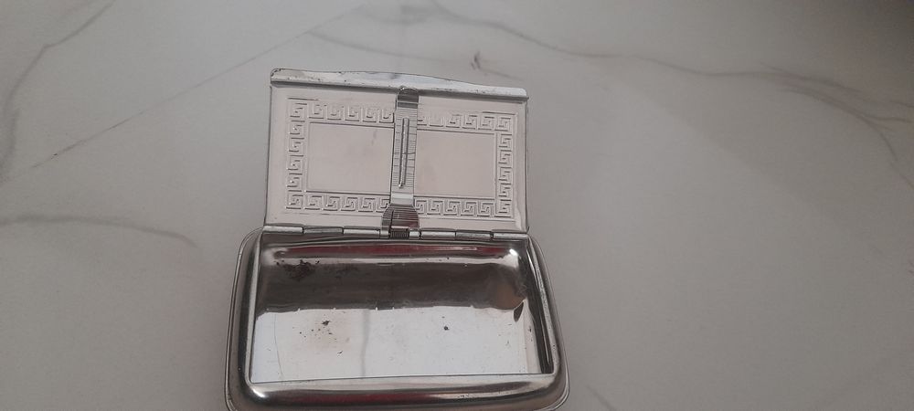 Vand vand vand ce este in foto