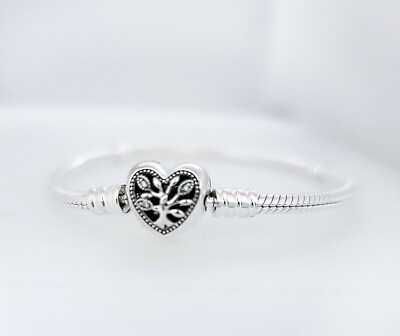 Bratara PANDORA inimă cu copacul familiei, noua, pret excelent!